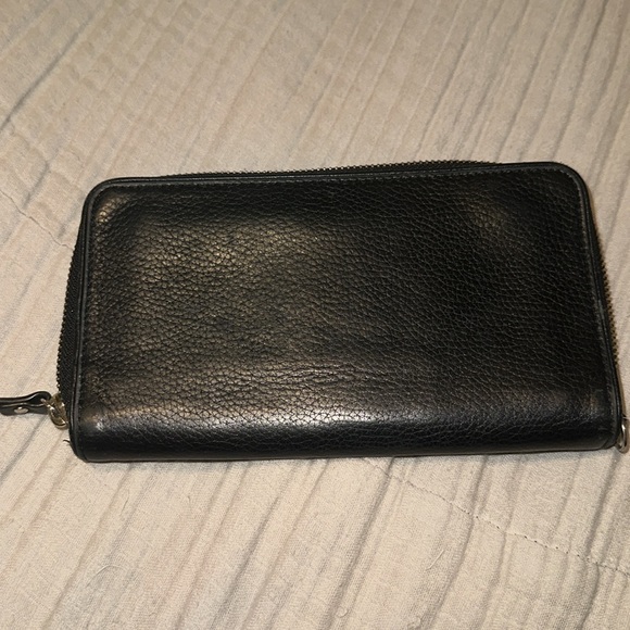 Black Kate spade ♠️ wallet - Picture 4 of 4